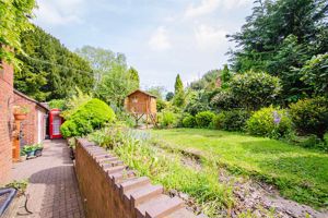 Photo 25- click for photo gallery